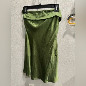 Green strapless dress